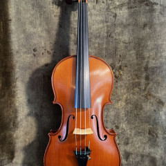 Beautifully flamed Hermann Dolling Junior Violin, 