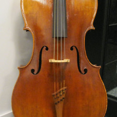 Phenomenal anonymous cello, 