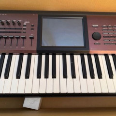 Korg Kronos 2 88LS-Key Synthesizer Workstation,